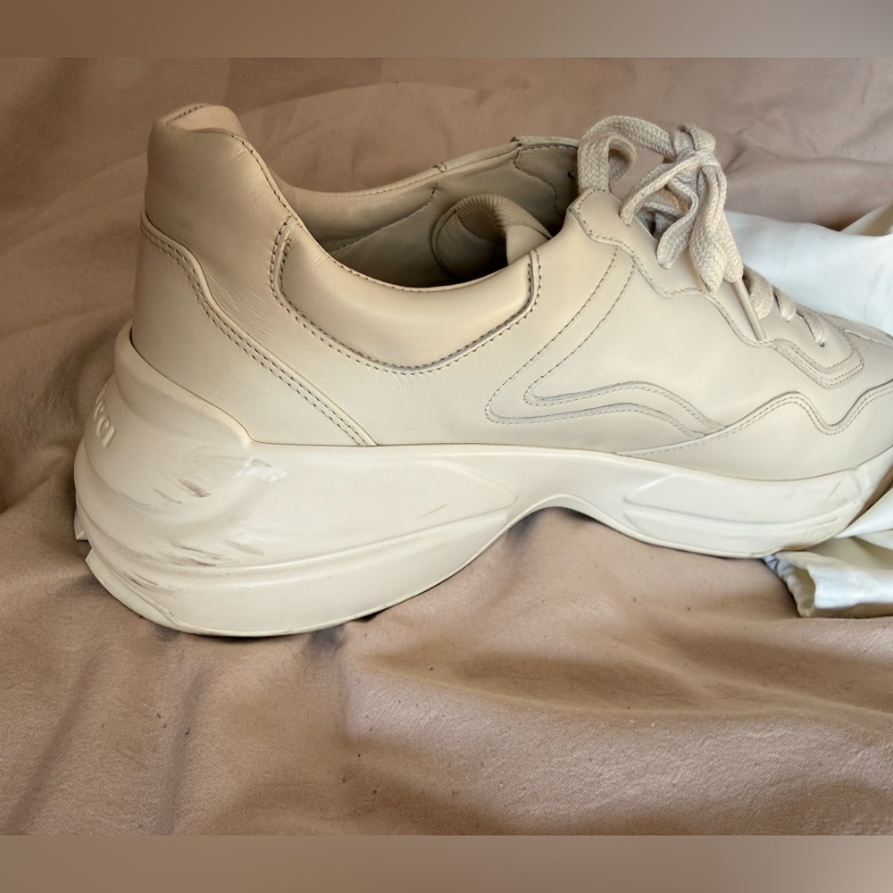 Gucci Rython Sneakers - Picture 6 of 6